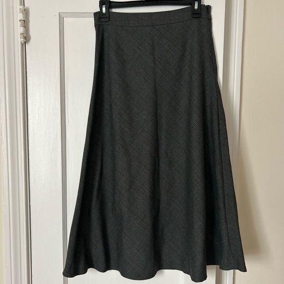 HP! X2 ✨ Gray Women's Midi Skirt NWOT - Picture 8 of 9